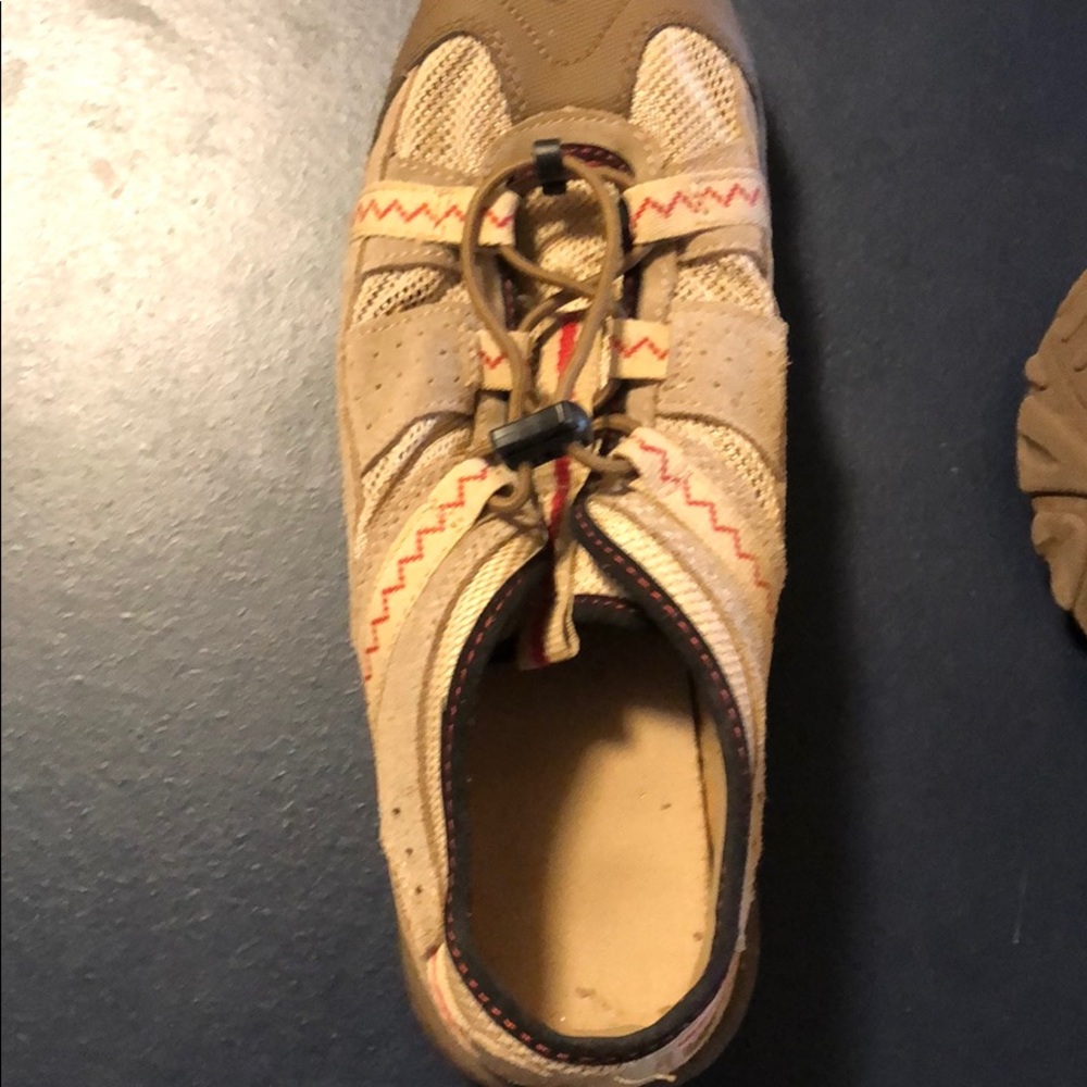 Lands End boys water shoes